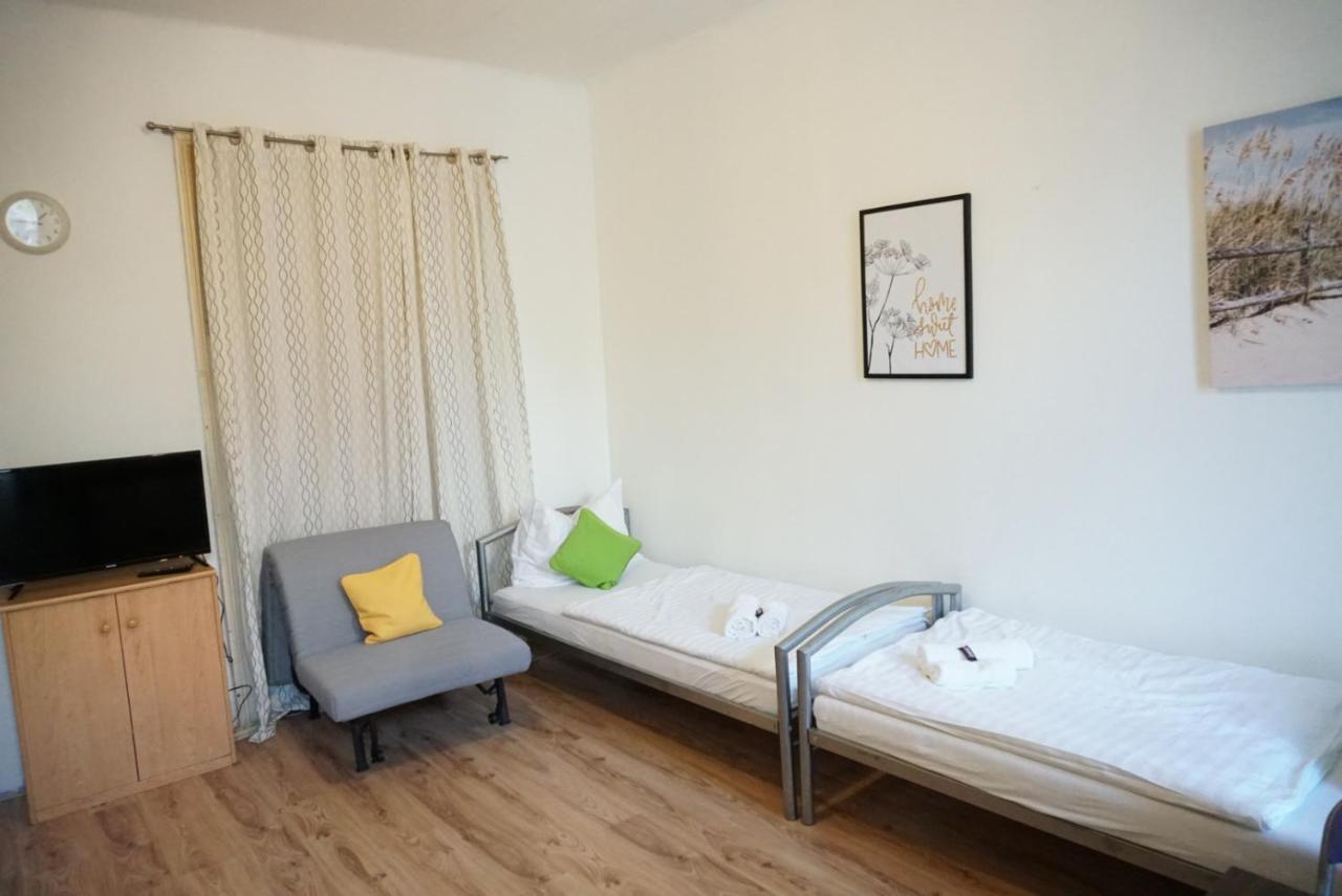 Contactless Check-In Room4You Waehring Wien Ngoại thất bức ảnh