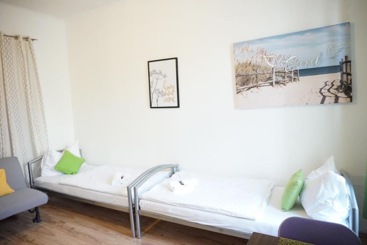 Contactless Check-In Room4You Waehring Wien Ngoại thất bức ảnh